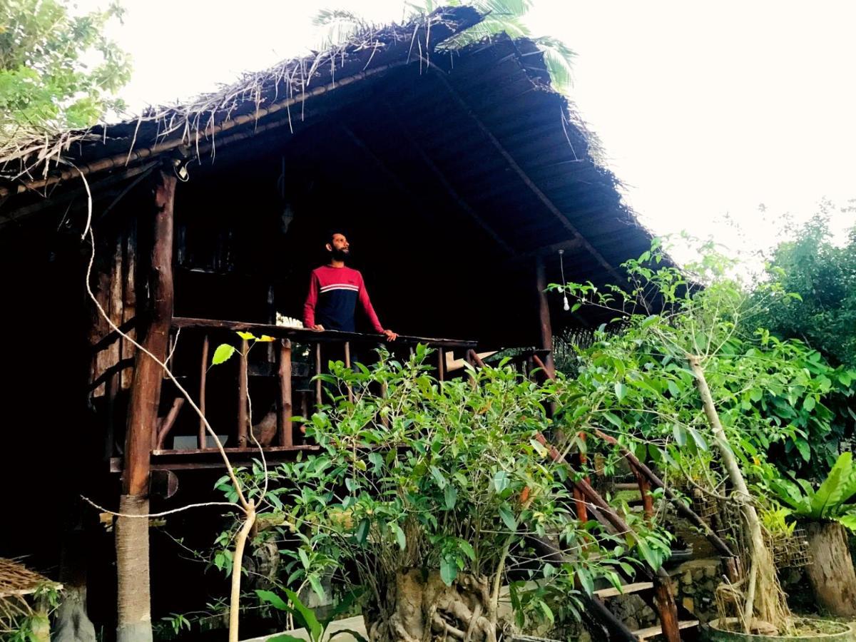 Aliya Riverside & Safari Resort Uda Walawe Extérieur photo